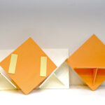 ওয়াল স্ট্যান্ড টেপ সহ